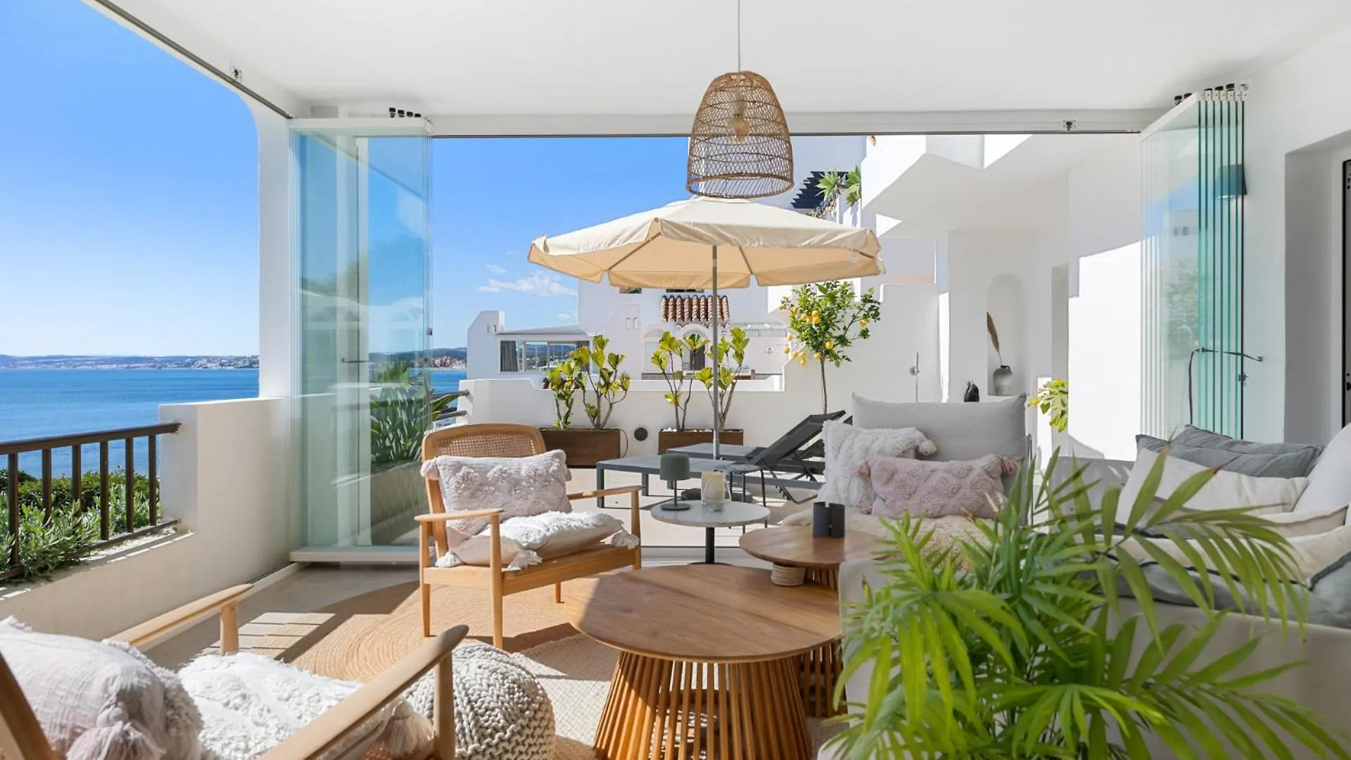 Apartment Bermeja Beach Ref #54 Estepona Spain
