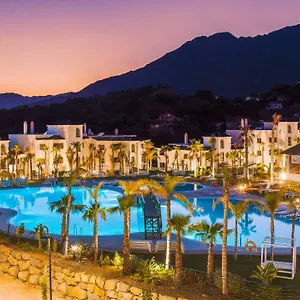 Hills Apart-hotel